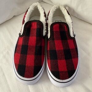 Vans Slip Ons- Fuzzy red/black plaid KIDS 2.5